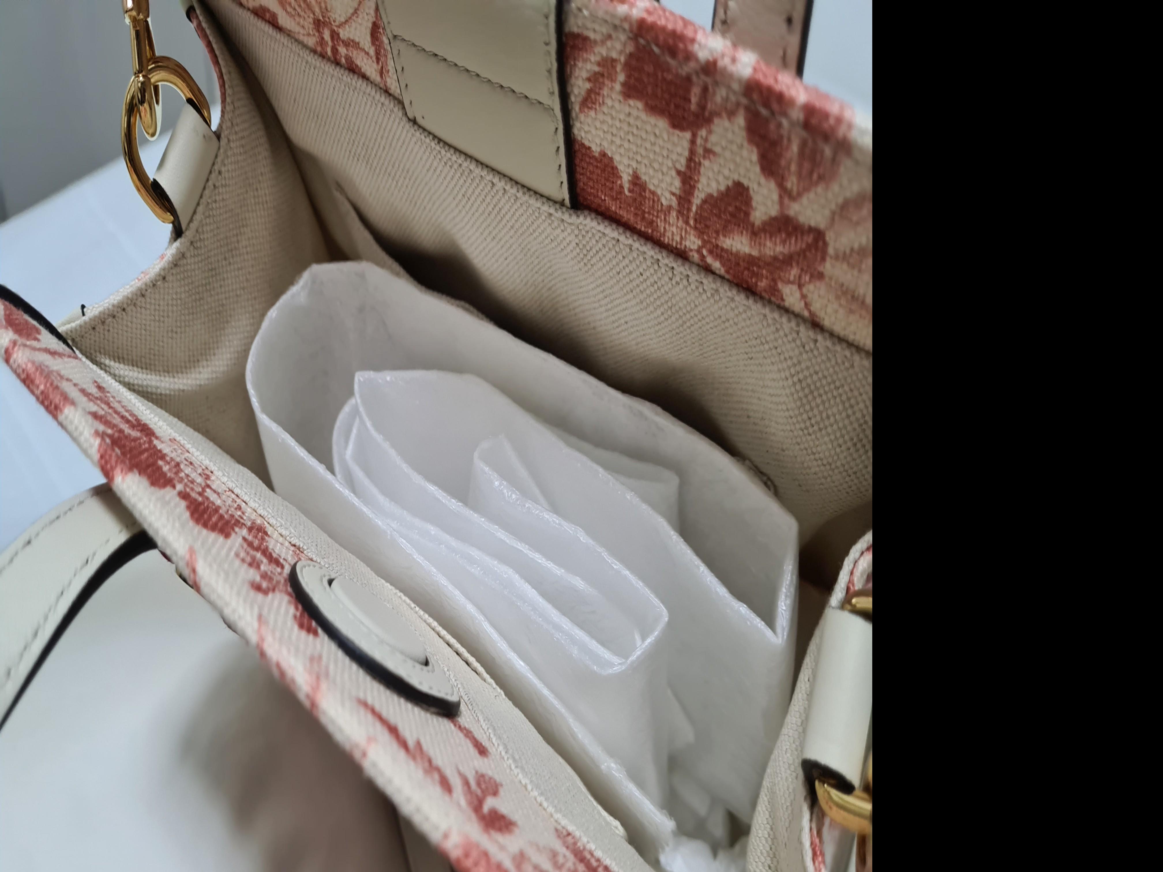Authentic GUCCI Japan Limited GG Ribbon Herbarium Tote Bag Cherry