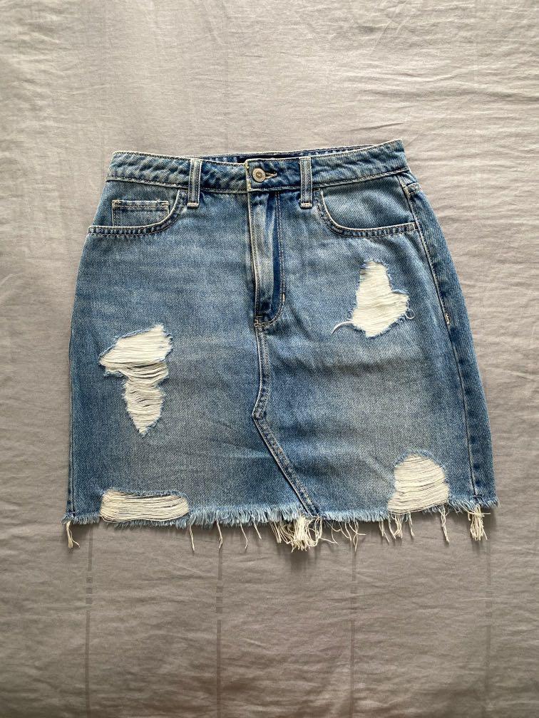 Hollister denim ripped skirt 2025