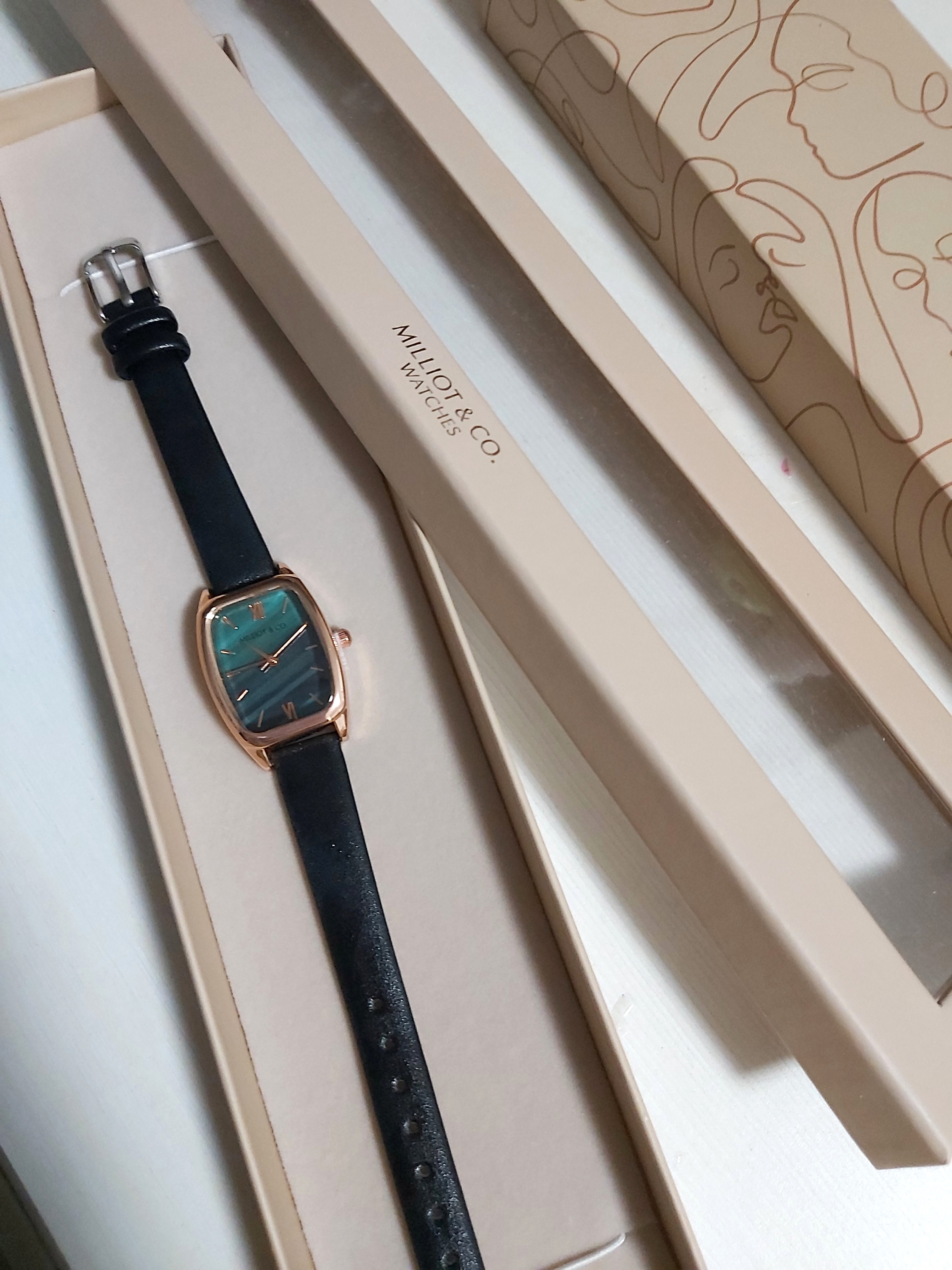 Milliot and co smartwatch review top