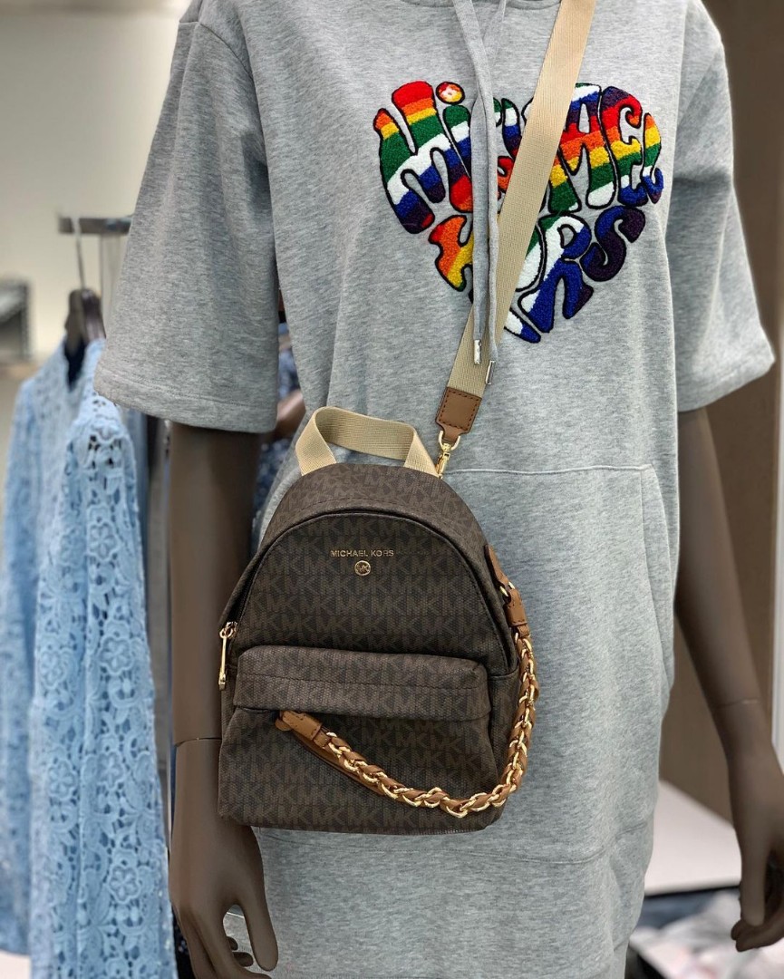 Mk backpack slater Barang Mewah Tas Dompet di Carousell
