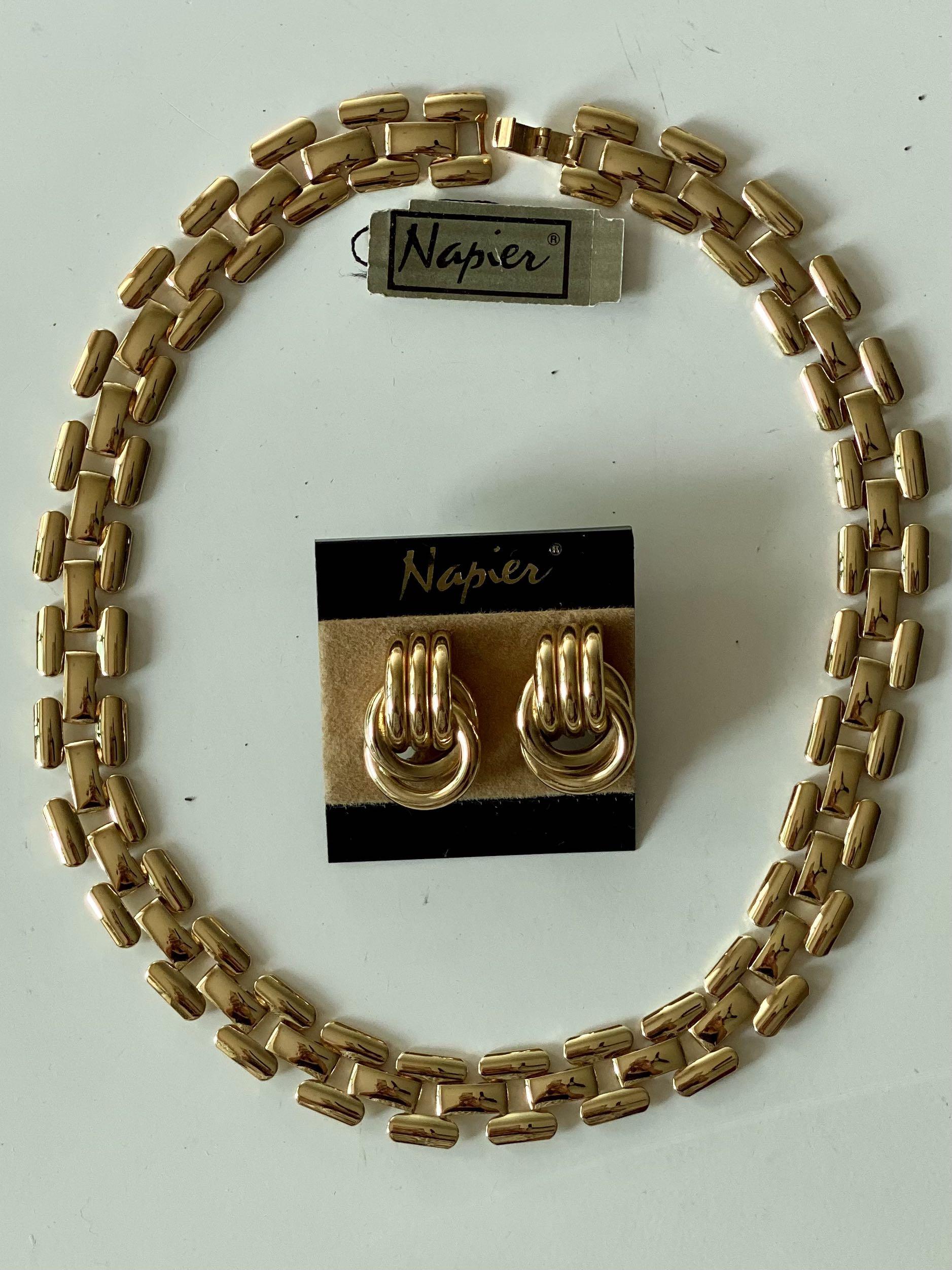Napier necklace sales