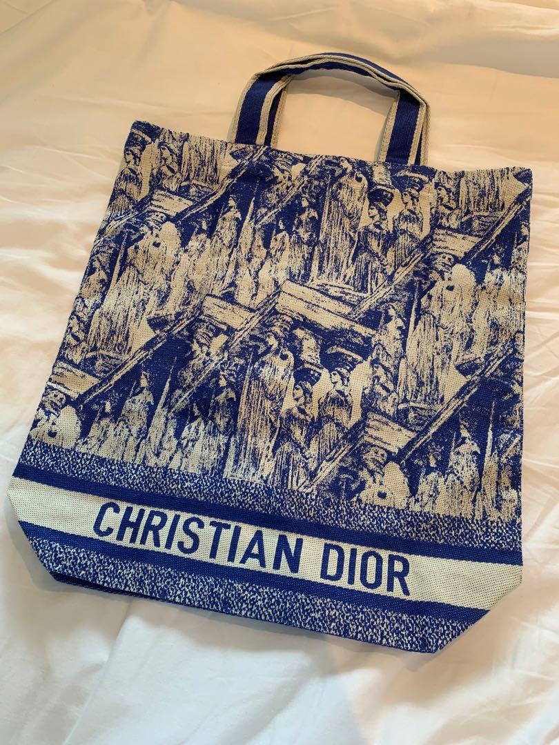 Dior vip bag sales