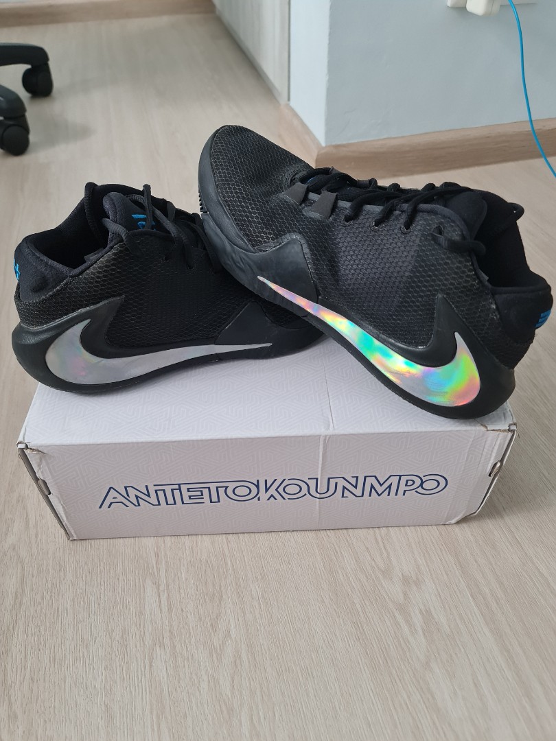 giannis shoes zoom freak