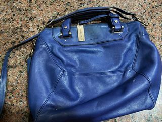 (Category: ) located in . Submitted by escada (Listing ID 1112998653, Image 1). Description: .