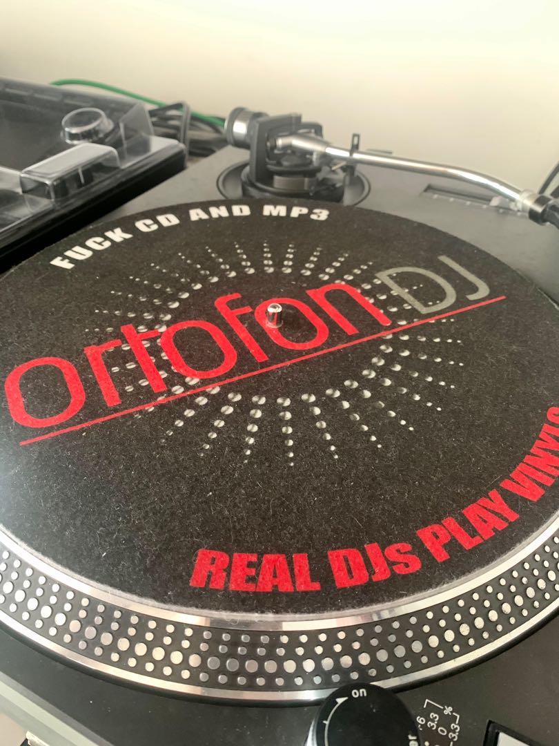 RARE! Ortofon slipmat for turntable/vinyl, Audio, Other Audio Equipment