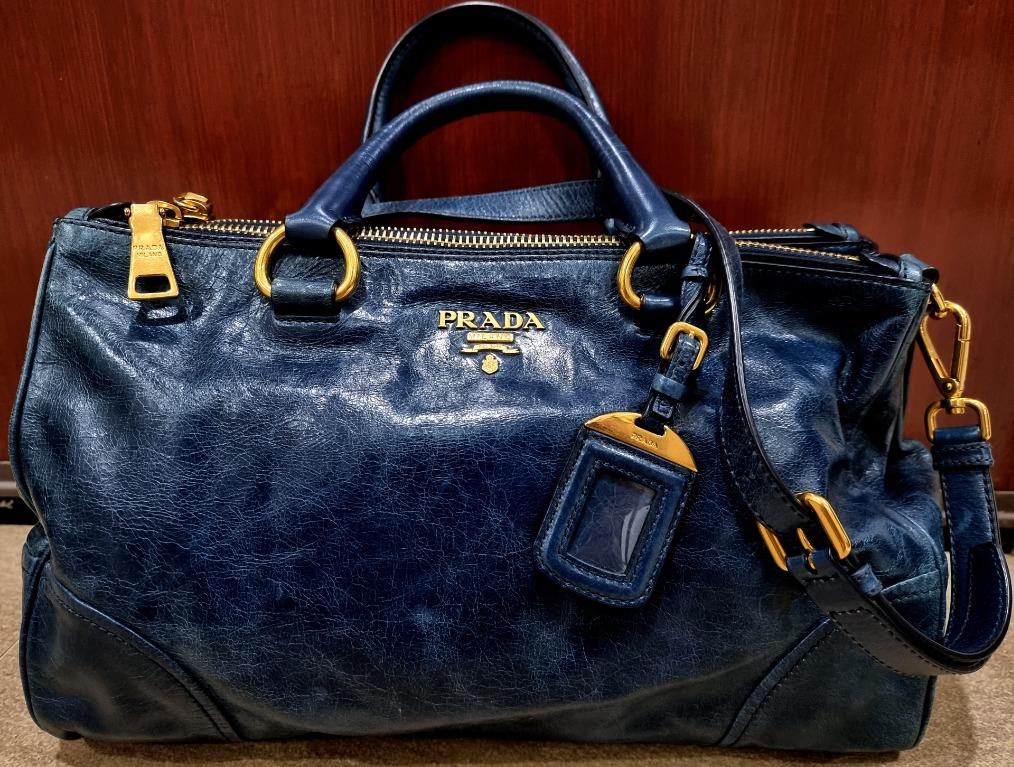 Prada bn2324 store