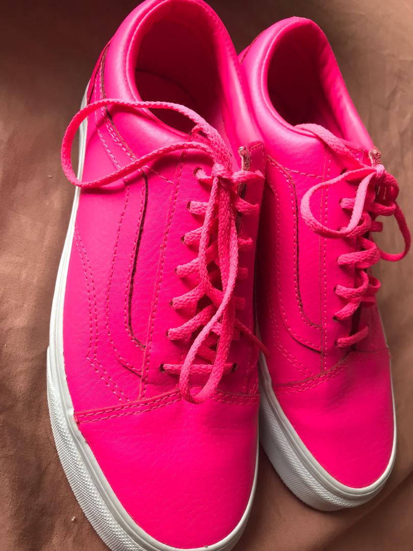 Vans old skool pink price ph 2025