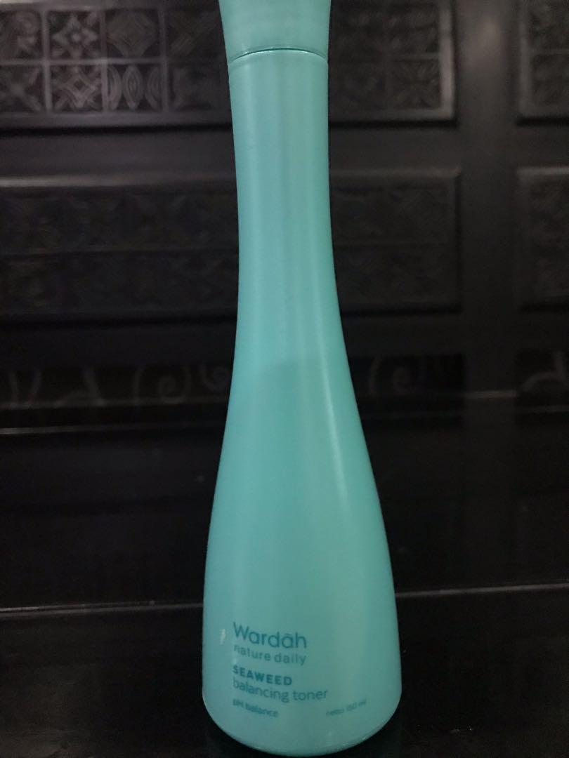 Wardah seaweed on sale balancing toner