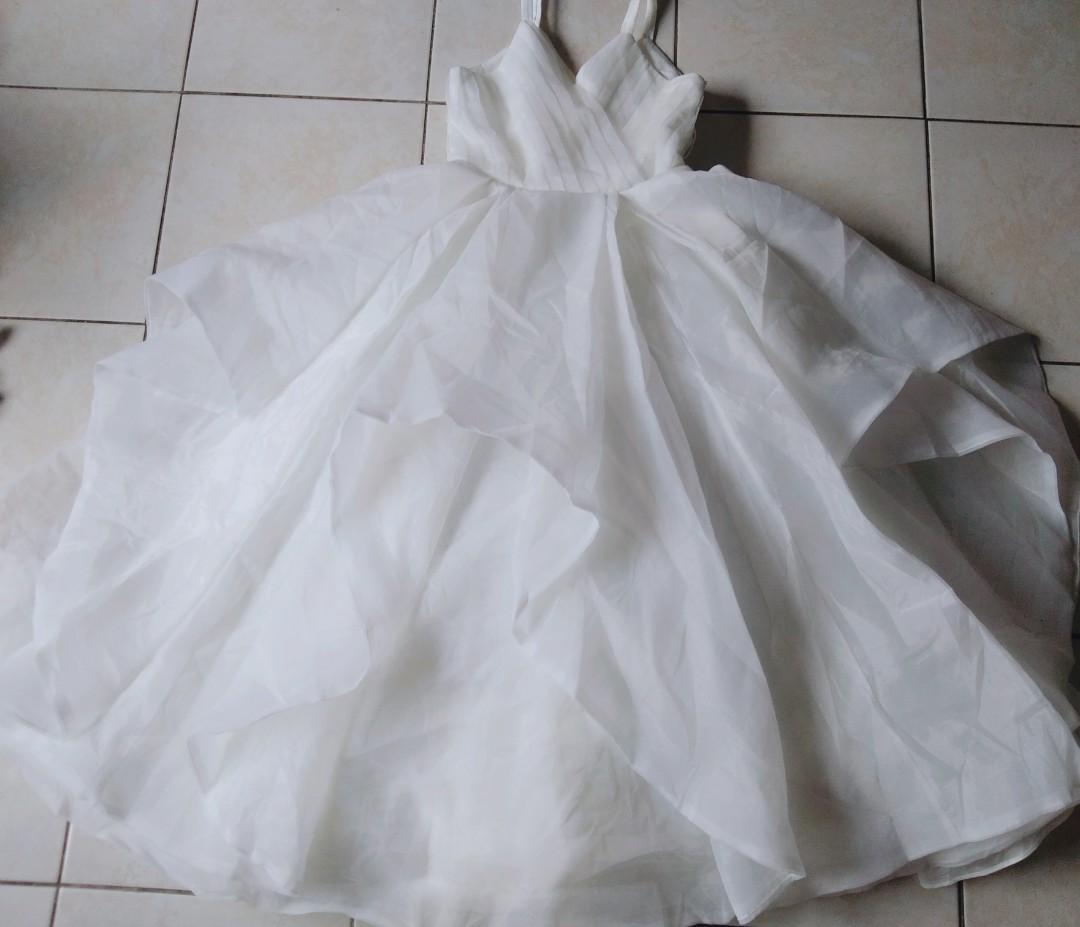 Buy White One Sleeve Gown for Girls – Mumkins-hoanganhbinhduong.edu.vn