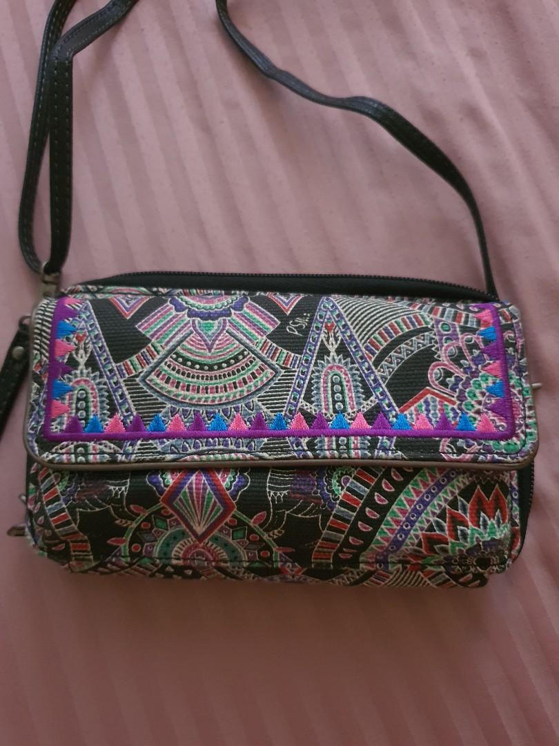 Luna smartphone crossbody store