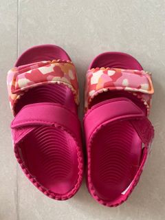(Category: ) located in . Submitted by m.cheong. (Listing ID 1113141732, Image 1). Description: .