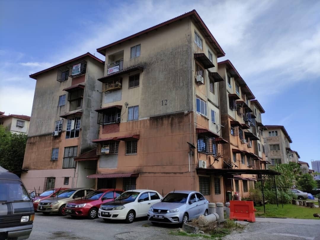 Apartment Sri Indah Lestari Perdana Seri Kembangan Property For Sale On Carousell