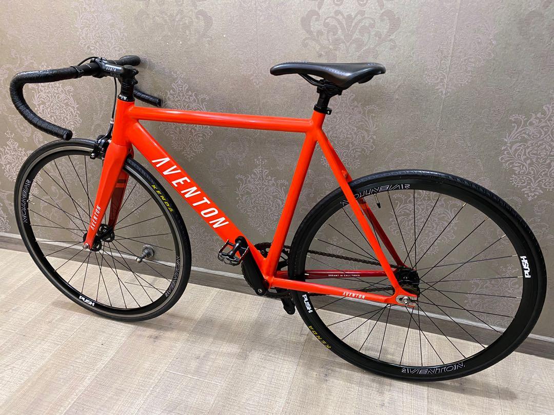 AVENTON CORDOBA 55cm 700c Fixie Sports Equipment Bicycles