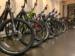 MTB , full suspension , hard tail sales and trade in !! Used amd new bike sales !!🔥 Collection item 1