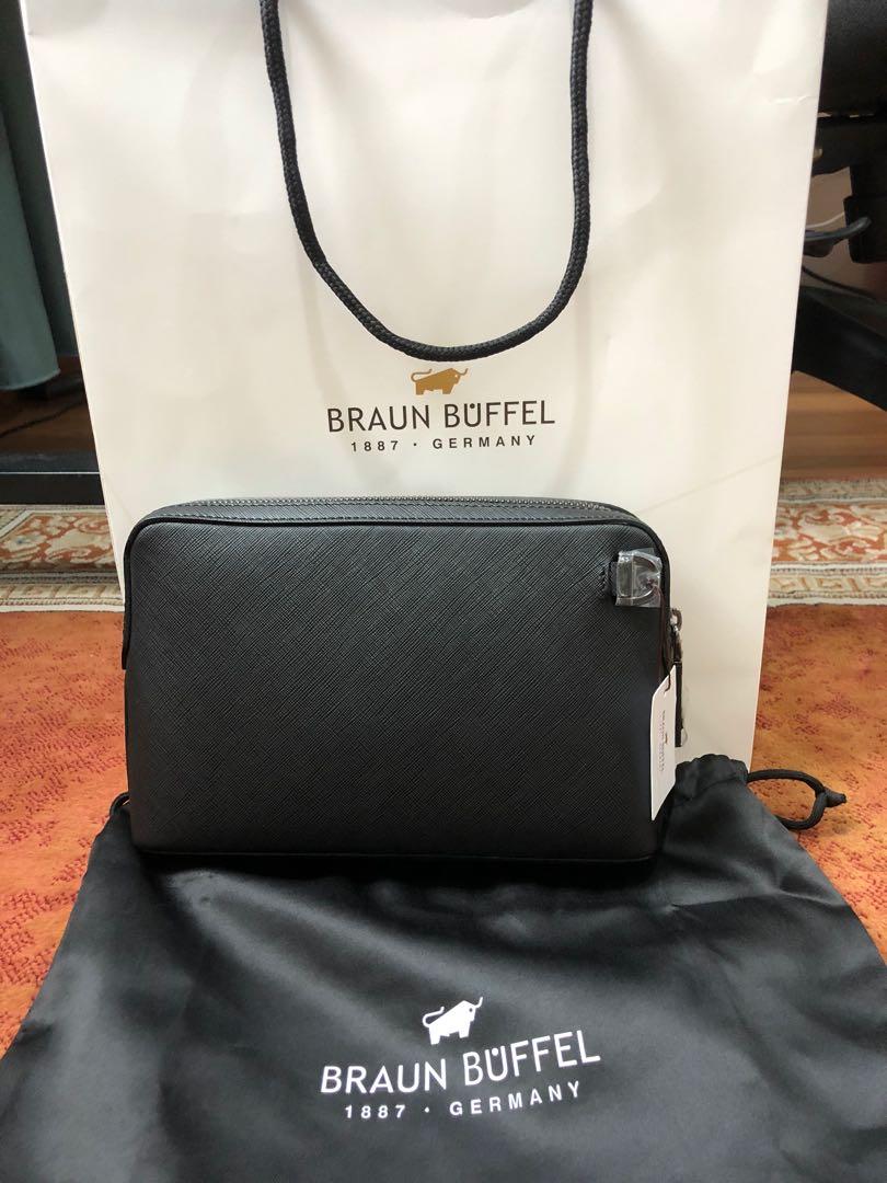 Medium clutch store