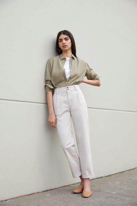 Everlane The Pleated Chino Size 2 