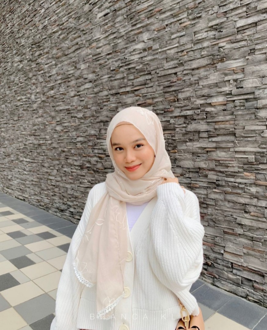 Cute shawl sales