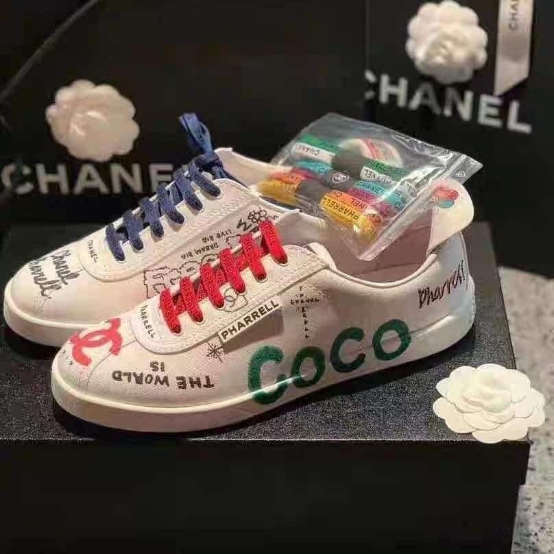 🥰🥰Ganda Coco chanel wd shoe lace, Women's Fashion, Sneakers on Carousell