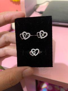Genuine diamond heart set 14k white gold