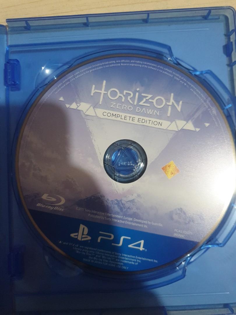 God of War x Horizon Zero Dawn (Category: PlayStation) located in Makati City. Submitted by rejsanityyy (Listing ID 1113133580, Image 2). Description: Bundle sale God of War x Horizon Zero Dawn for 1.2k can be sold separately God of War = 800 Horizon Zero Dawn = 600 With some minor damage at the cd case's plastic cover (see last photo) RFS: Decluttering.