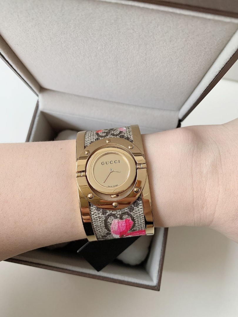 Gucci twirl bloom watch on sale