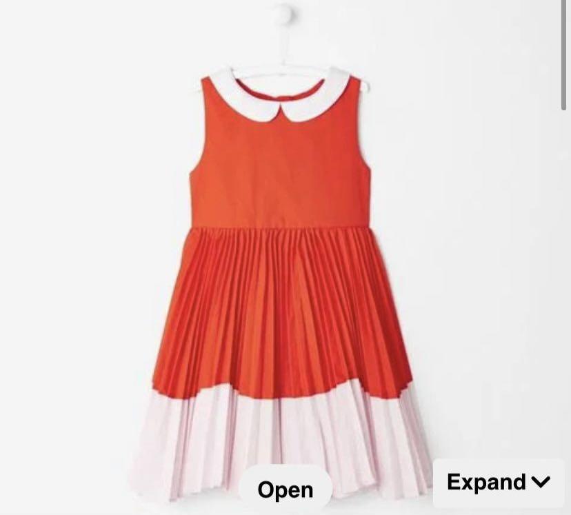 red and pink pleated dress