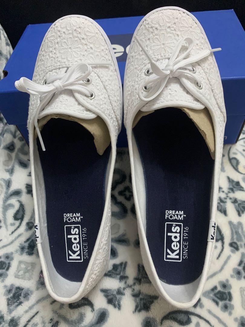 Keds champion outlet eyelet white