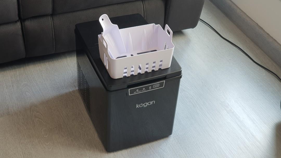 Kogan UltraFreeze Ice Maker (1.9L), TV & Home Appliances, Kitchen Appliances, Other Kitchen