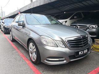Merc E250
2012 local
7g @ 7 speeds
Premium edition
Panoramic roof
Power boot
Back camera

Harga Body rm95,000

Trade in accepted
Serius buyer onLy

018 3296295