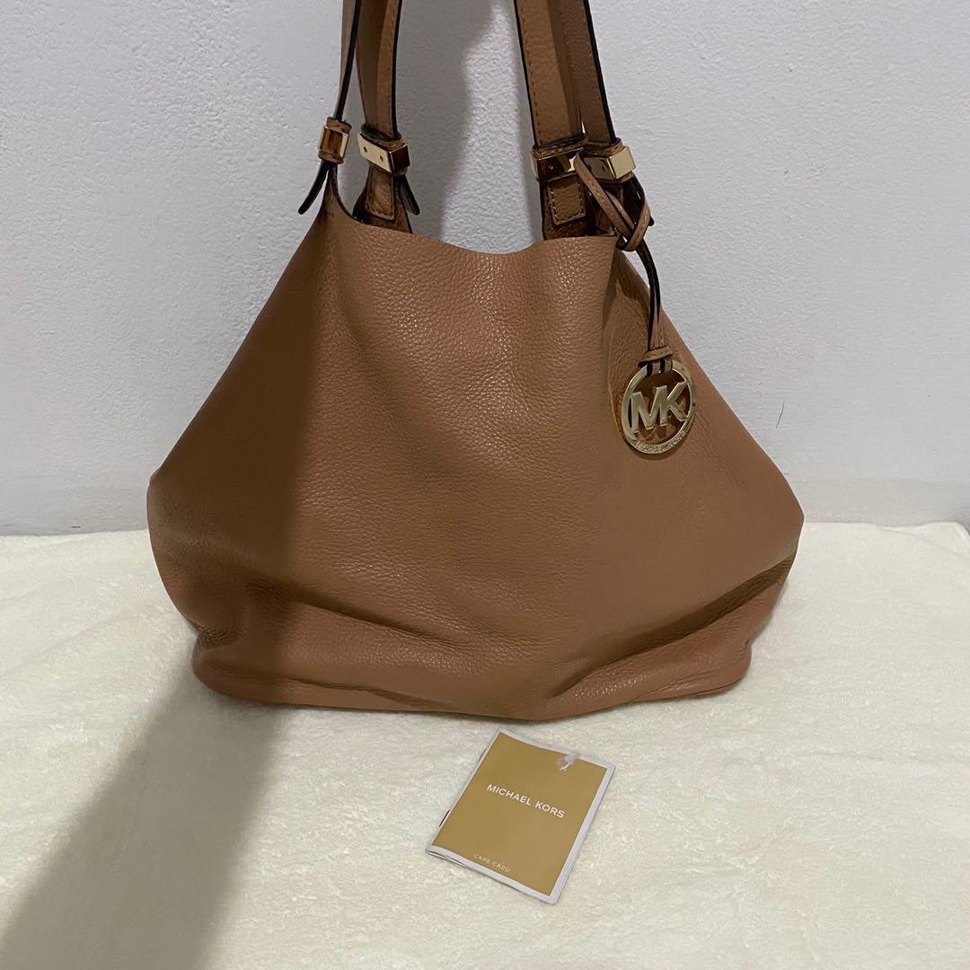 michael kors large hobo
