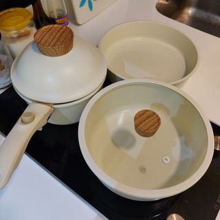 (Category: ) located in . Submitted by ellezng (Listing ID 1113208594, Image 1). Description: .