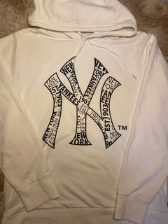 (Category: ) located in . Submitted by shopwithannalee (Listing ID 1113304507, Image 1). Description: .