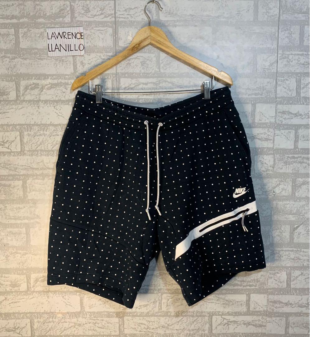 Nike tech fleece shop polka dot shorts