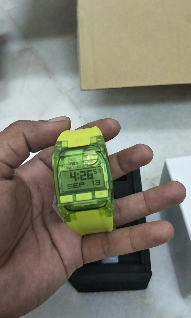 Nixon best sale comp s
