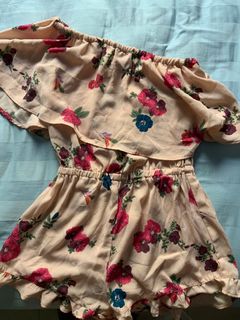 (Category: ) located in . Submitted by cheapthriftt (Listing ID 1113219896, Image 1). Description: .