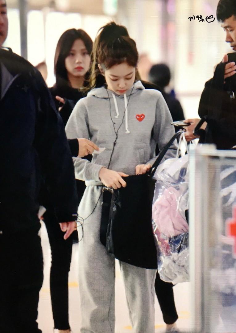 Authentic Play by CDG Hoodie Jennie Kim Vibes Women s Fashion