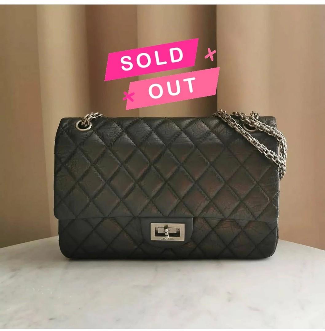 LV Twist One Handle PM, Fesyen Wanita, Tas & Dompet di Carousell