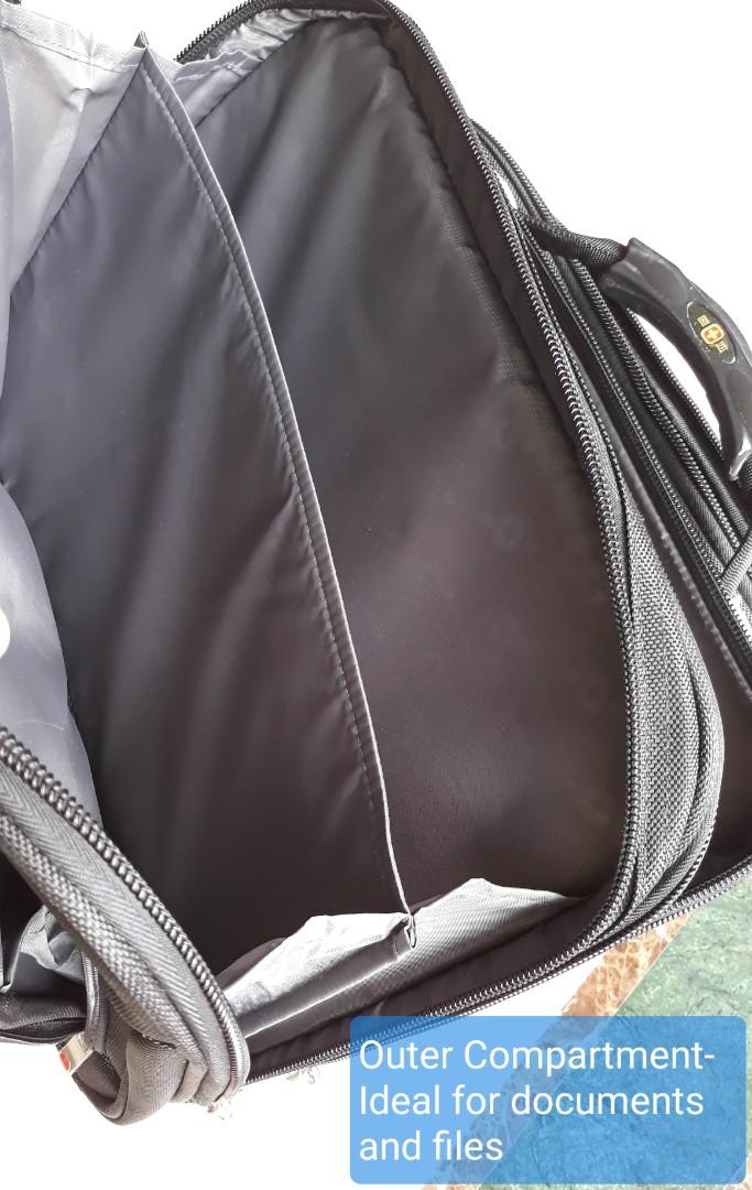 Price Reduced! Swiss Army Laptop Roller Bag, Hobbies & Toys, Travel