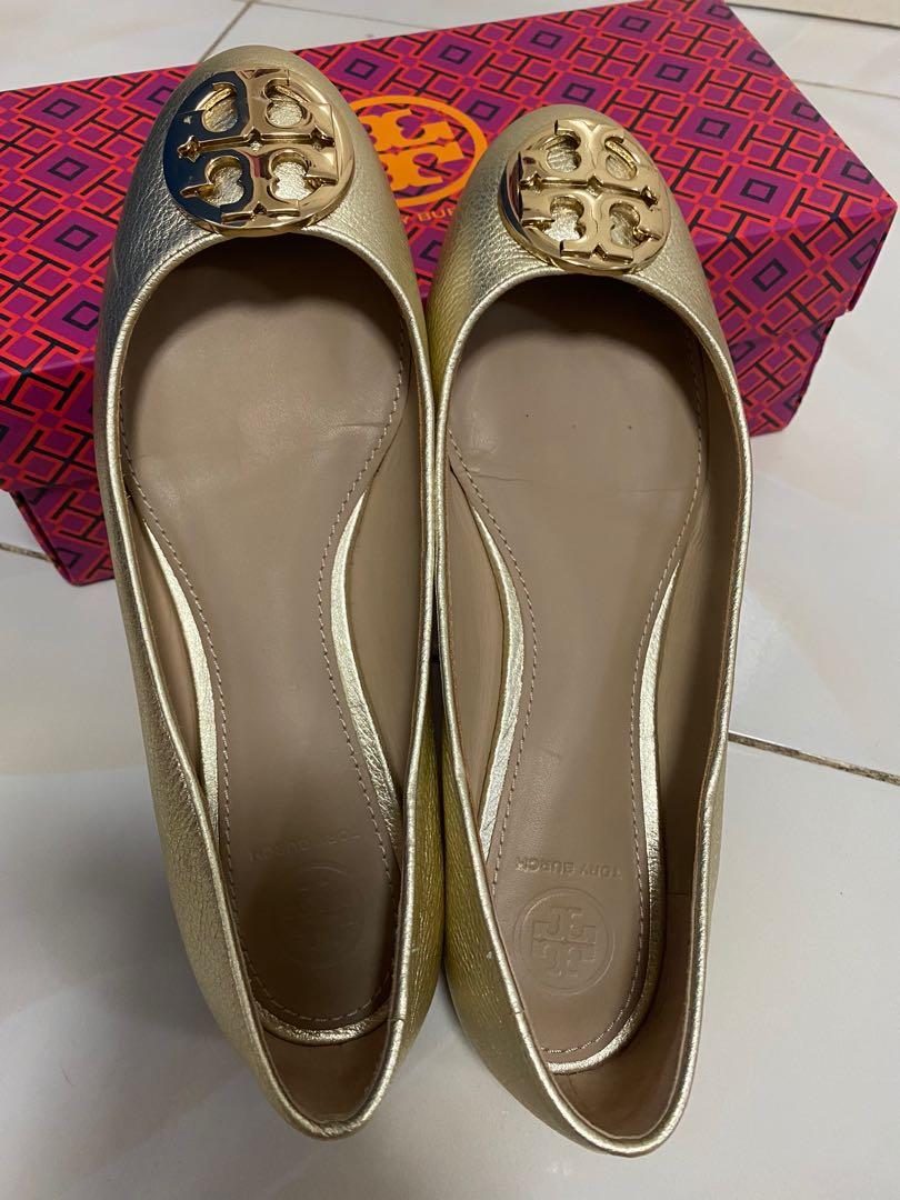 Authentic Tory Burch Ballet Flat shoes  size in Gold, Women's Fashion,  Footwear, Flats & Sandals on Carousell