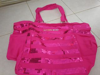 (Category: ) located in . Submitted by lilo2 (Listing ID 1113140966, Image 1). Description: .