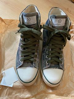 （分類：）位於 。 由 2econdlcloset 提交（商品編號 1113217878，圖片 1）。簡介： 。