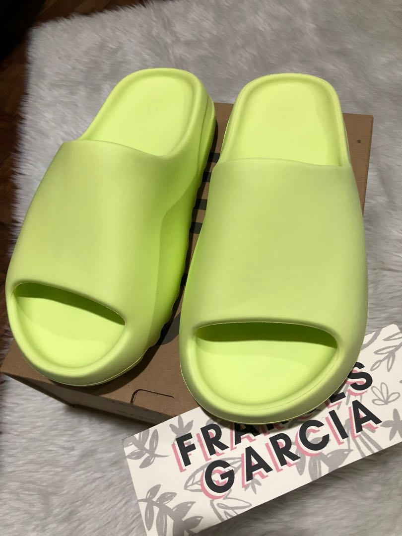 yeezy slide 39