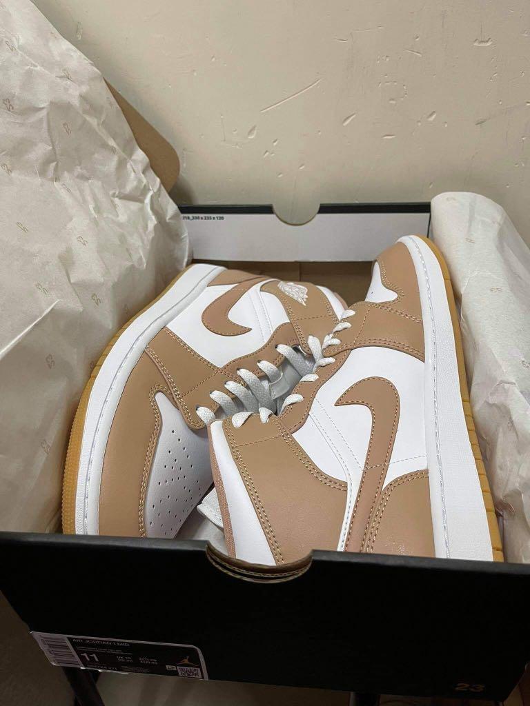 Air Jordan 1 Mid Tan Gum, Men's Fashion, Footwear, Sneakers on Carousell