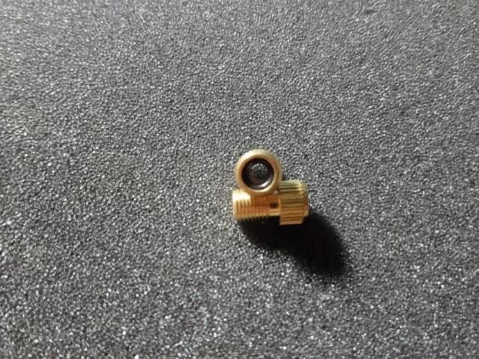 Bicycle pump adapter presta to schrader 