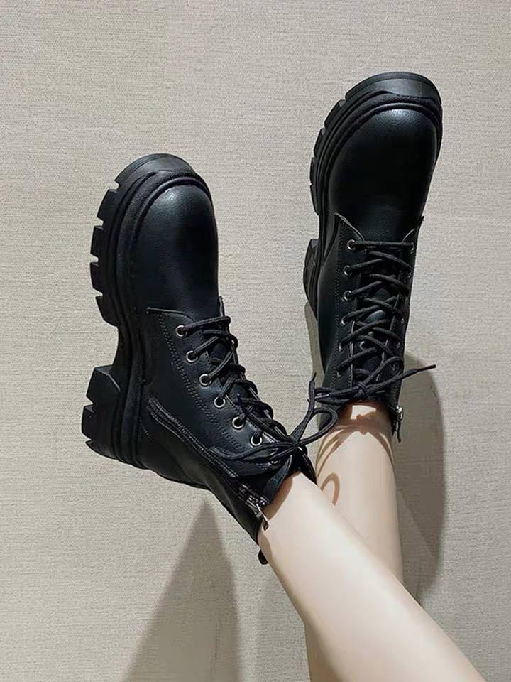 Cute sale boot brands
