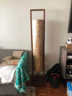 Capiz lamp