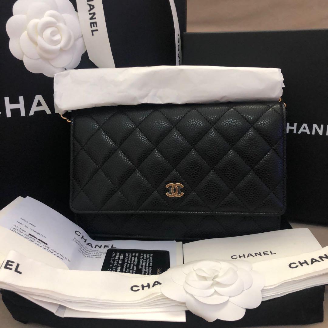 Chanel Wallet On Chain, Luxury, Bags & Wallets on Carousell