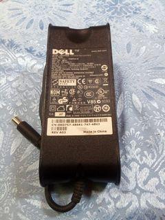 Dell power adaptor 19.5v - 4.62v