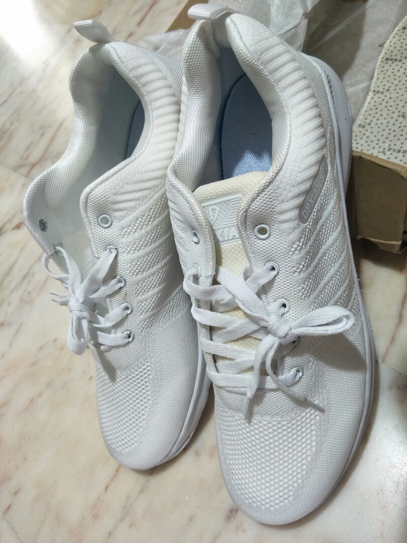Extra large size 15 white men sneakers shoes