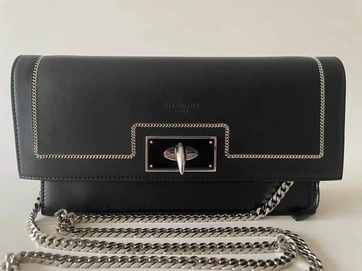 Givenchy Shark WOC Wallet On Chain Luxury Bags Wallets on Carousell